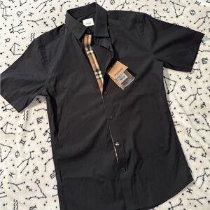 BURBERRY SHORT SLEEVE